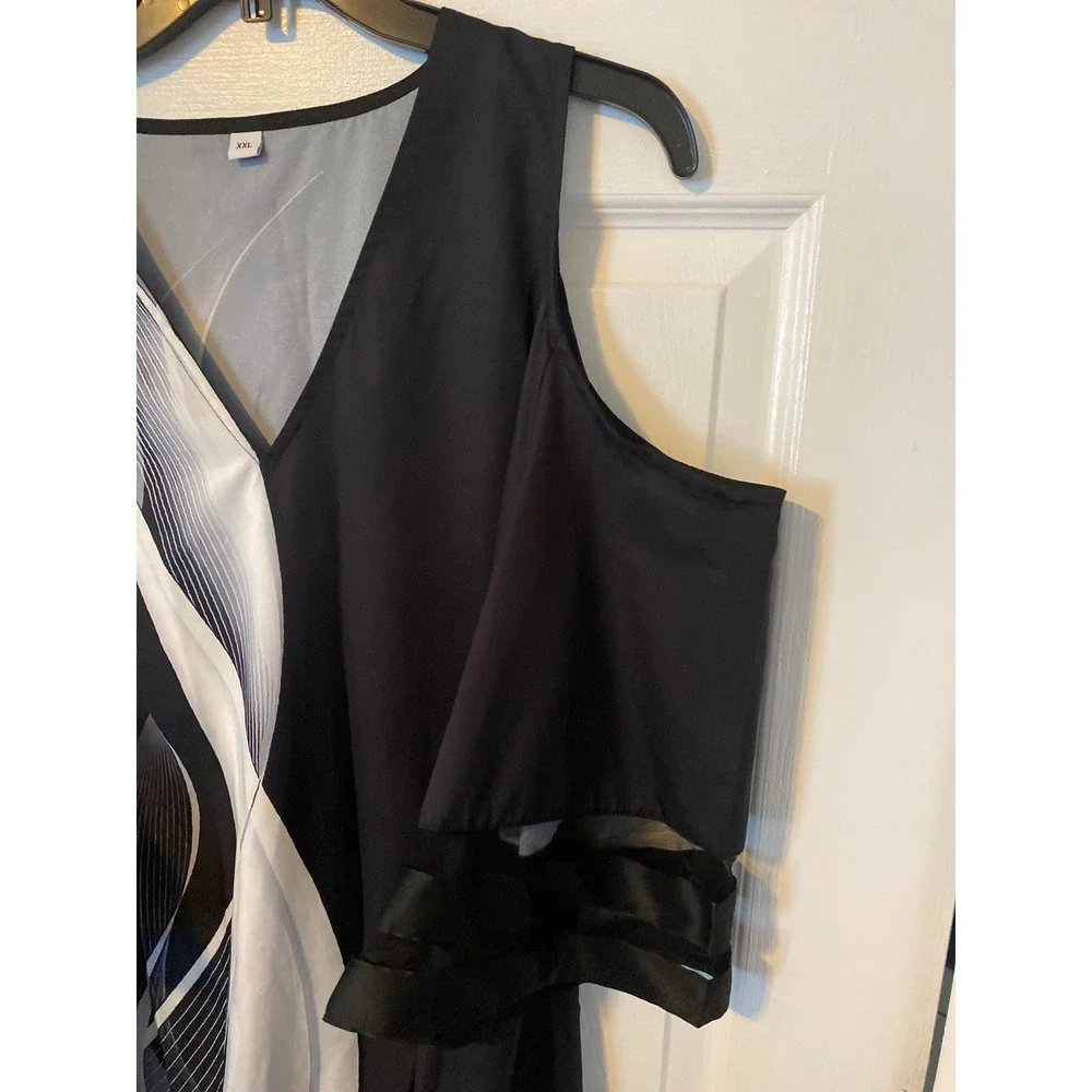 Abstract Graphic Cold Shoulder V-Neck Tunic Top Black Grey White XXL